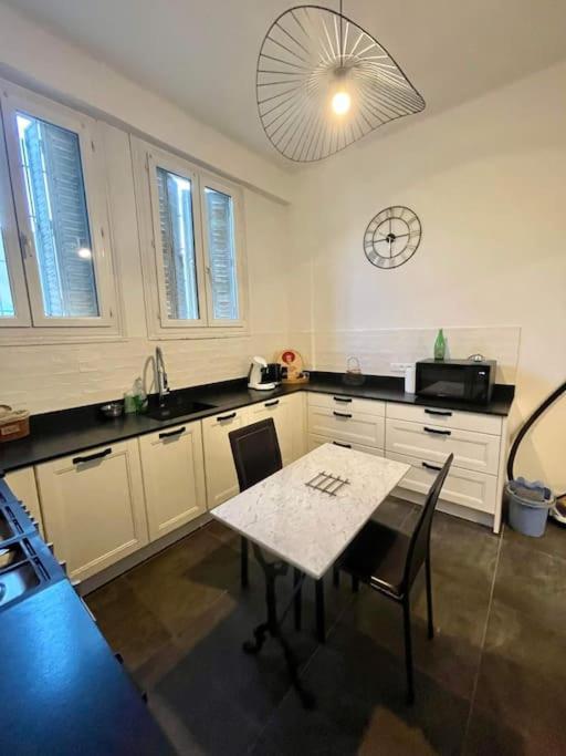 Ferienwohnung La Belle Epoque, Climatisation, Emplacement Ideal Carcassonne Exterior foto